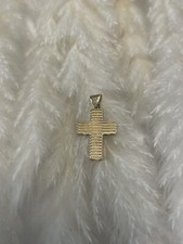 585 gold pendant cross